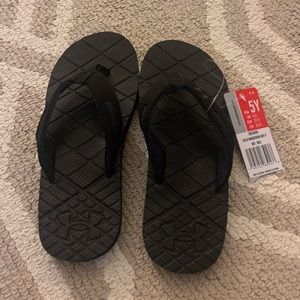under armour boys sandals